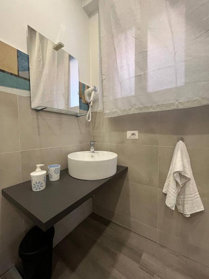 Casa Vacanze Caramagna 2 Aci Castello Zewnętrze zdjęcie