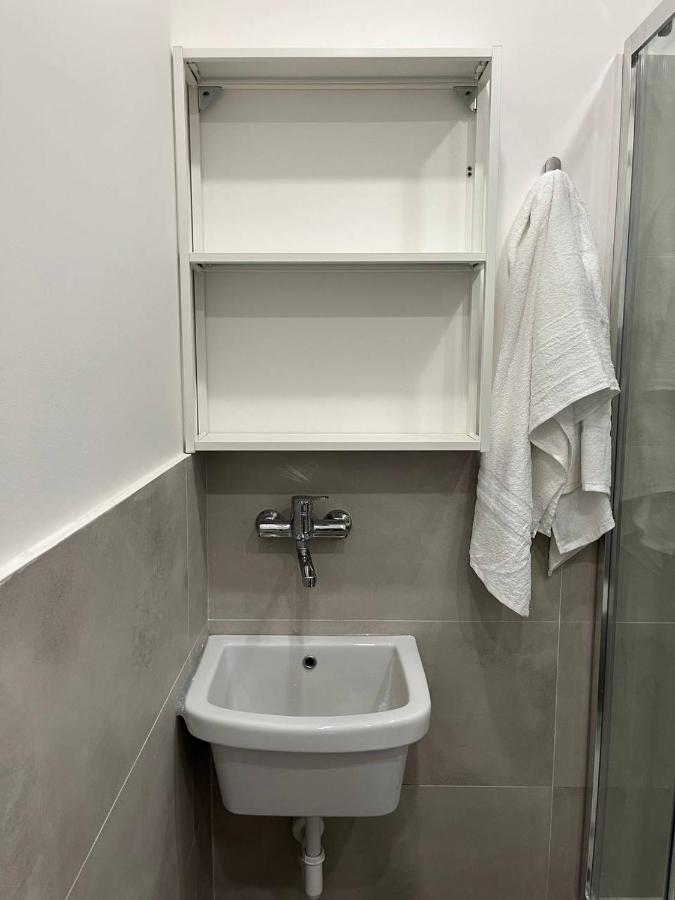 Casa Vacanze Caramagna 2 Aci Castello Zewnętrze zdjęcie