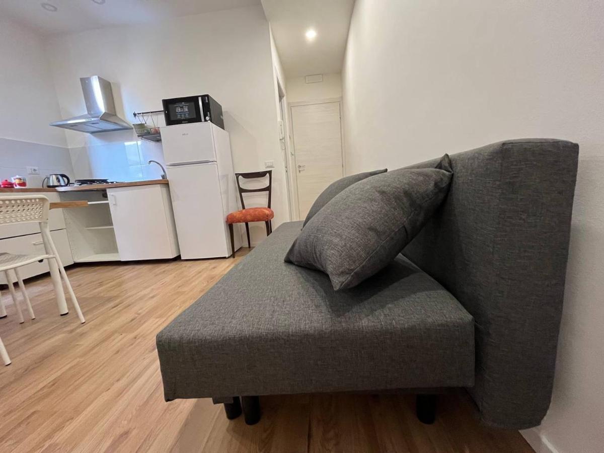 Casa Vacanze Caramagna 2 Aci Castello Zewnętrze zdjęcie